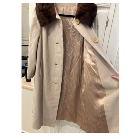 Vintage 100% Cashmere Coat Size Medium Mink Fur Collar MCM 60s 50s 3/4 Sleeves - Picture 11 of 13
